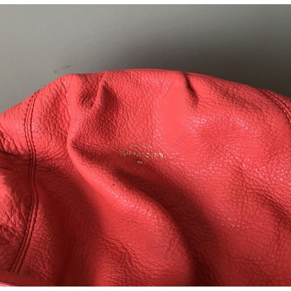 KATE SPADE Drawstring Coral color Pebbled Leather Bucket Bag wallet - Picture 10 of 10